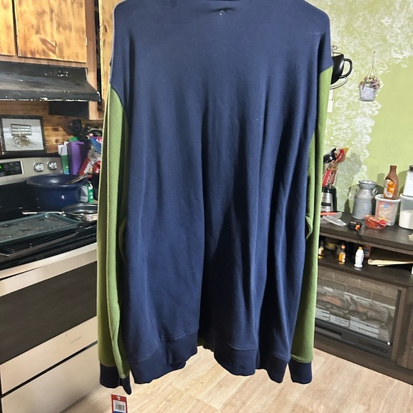 Izod Green and Blue Zip Up Sweater Sporty Design - Picture 8 of 9